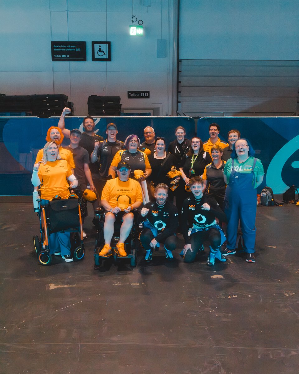 Joined by some of our biggest supporters before FP1. 🧡