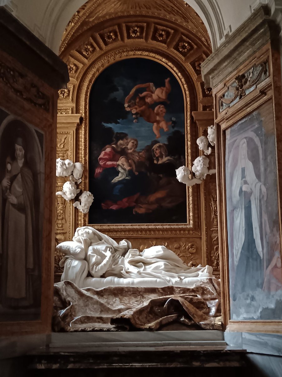 cipripedia's tweet image. Mientras unos están avivando el ruido otros buscamos la paz por el barroco y la belleza. Felices vacaciones. Estaré unos días desaparecido por empacho de Bernini...