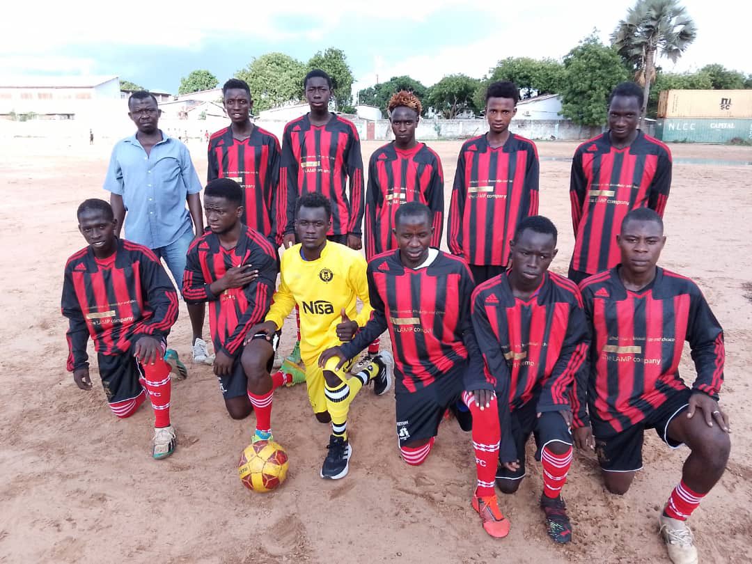 KitAid's tweet image. Great to see these kits helping schools and teams across #Gambia
Thank you @CPFC and to the grassroots teams whose club badges we cannot easily identify. If anyone recognises the kits please let us know.
@GRFootball