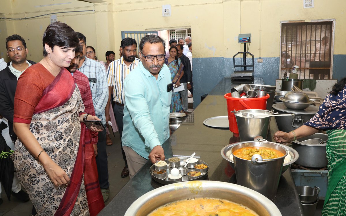 Collector Hyderabad (@collector_hyd) on Twitter photo 🧒🏽✨ Care Beyond Walls
Collector Smt. Hari Chandana IAS, visited Saidabad Juvenile Home, ensuring child protection, education & emotional well-being. She dined with children after inspecting living & learning conditions. 📚 #OperationMuskaan
<a href="/harichandanaias/">Hari Chandana</a>
<a href="/TelanganaCMO/">Telangana CMO</a> 🧒🏽✨ Care Beyond Walls
Collector Smt. Hari Chandana IAS, visited Saidabad Juvenile Home, ensuring child protection, education & emotional well-being. She dined with children after inspecting living & learning conditions. 📚 #OperationMuskaan
<a href="/harichandanaias/">Hari Chandana</a>
<a href="/TelanganaCMO/">Telangana CMO</a>