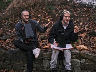 SonyPicturesUK's tweet photo. come behind the scenes of #BringHerBack, in cinemas now 📸 #SundaysFromSet https://t.co/xNNmXX9TJO