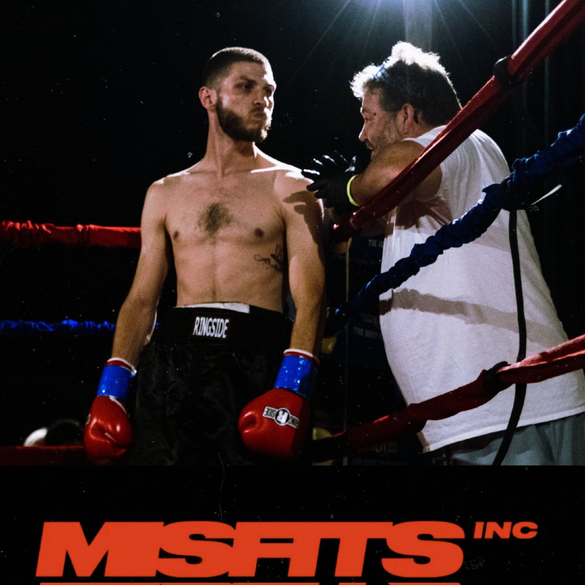 Who would like to see me fight on <a href="/MisfitsBoxing/">Misfits Boxing</a>? <a href="/bdave69/">bdave</a> once said he would beat my ass but then he bitched out