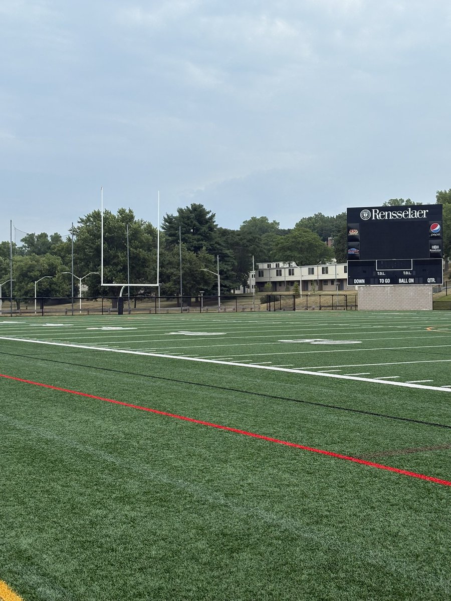 Dean Algieri tweet media