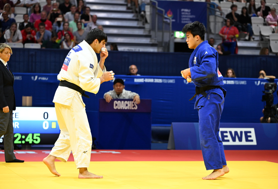 El judoca azerbaiyano gana la medalla de plata en la Universiada azertag.az/es/xeber/el_ju…