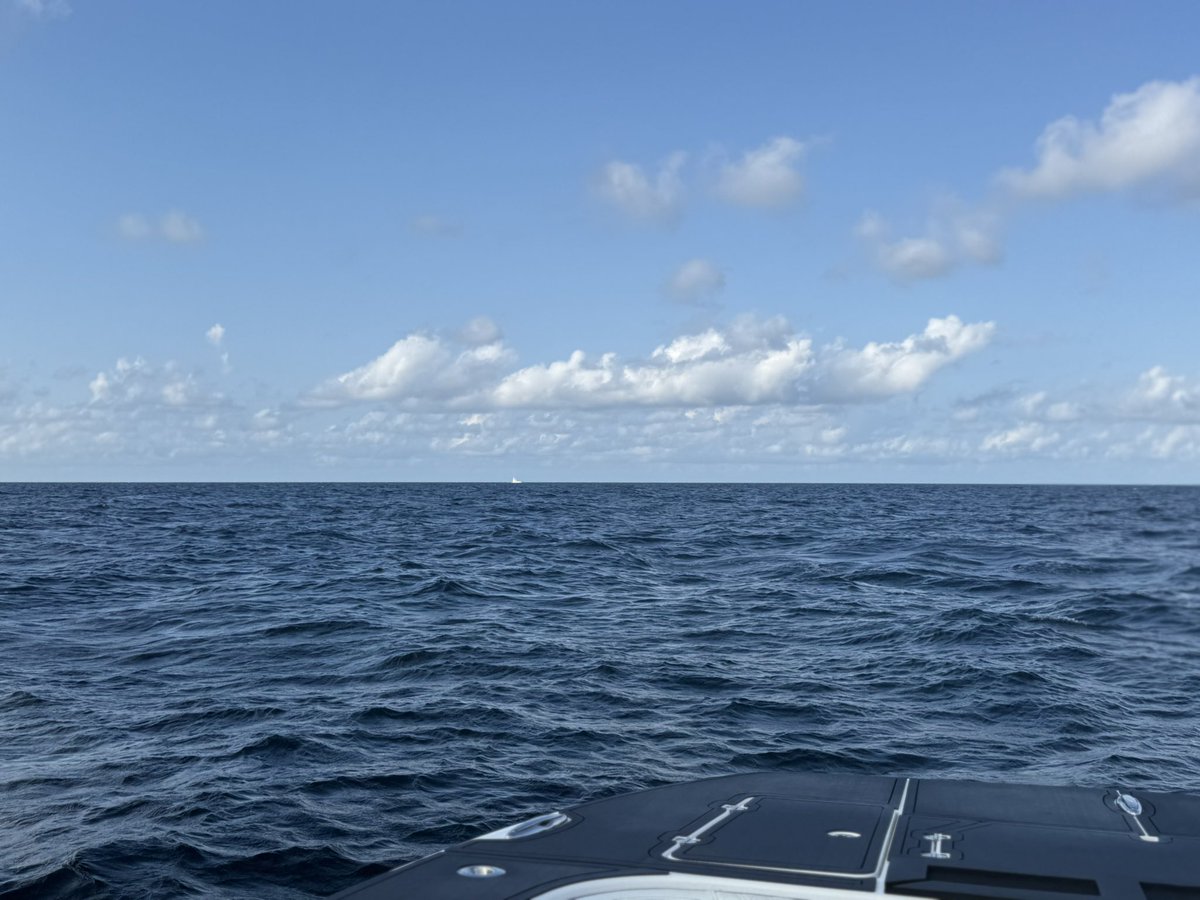 Hope all of the X world is doing well! It’s been a while!! Just chilling in the gulf this week catching fish and pounding beers😂🍻🍻 Patiently awaiting College football season!!🤘🏻🤘🏻🤘🏻