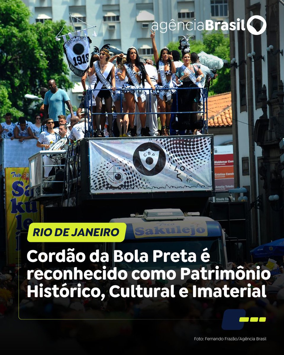 agenciabrasil's tweet image. BOLA PRETA | O centenário bloco Cordão da Bola Preta foi reconhecido como Patrimônio Histórico, Cultural e Imaterial do Estado do Rio de Janeiro. Saiba mais: trk.ebc.com.br/f4JLt.