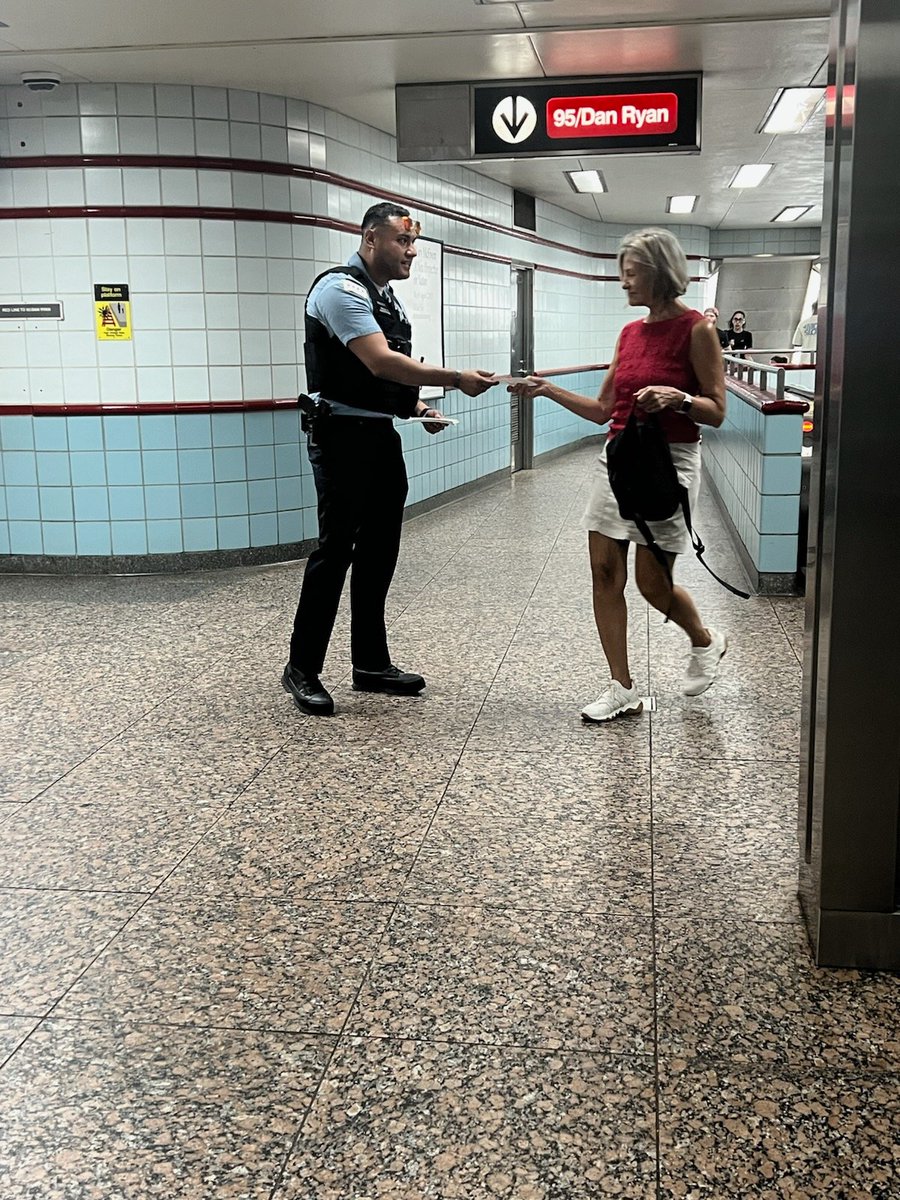 CPD_Transit (@cpdtransit) on Twitter photo PUBLIC TRANSPORTATION SECTION OFFICERS @CTA Chicago Redline conducting safety awareness outreach for the ridership. <a href="/CPD_BCT/">CPDCounterterrorism</a> <a href="/Chicago_Police/">Chicago Police</a> PUBLIC TRANSPORTATION SECTION OFFICERS @CTA Chicago Redline conducting safety awareness outreach for the ridership. <a href="/CPD_BCT/">CPDCounterterrorism</a> <a href="/Chicago_Police/">Chicago Police</a>
