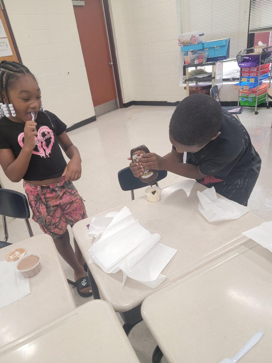 TheWritingRevol's tweet image. Hey K-2 educators! Check out this sweet submission from Ms. Sheldon from Donaldsonville Primary School: "My 2nd grade students are engaging in a narrative writing for our summer school enrichment/acceleration program. We are using the TWR strategies to develop their writing…