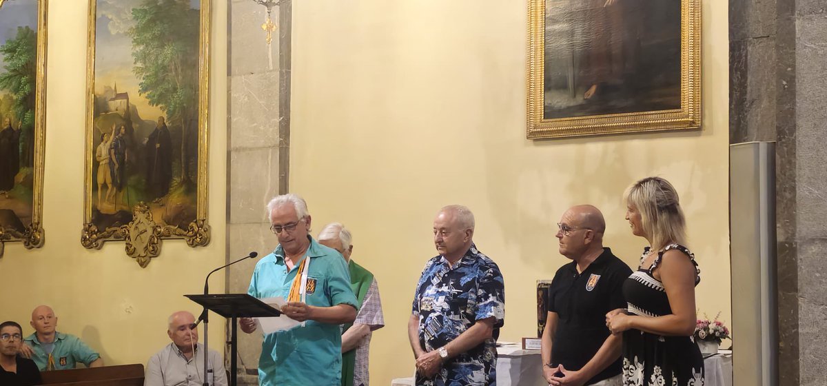 👏🏻 Aquesta tarda hem tingut l’honor d’assistir al lliurament de la Faixa d’Honor de Sant Magí. 

Aquest any li han donat a un referent dins de la nostra colla, el José Martín Lazcano Llambrich; moltes gràcies per aquest referent tan merescut!💚

#castells #castellers