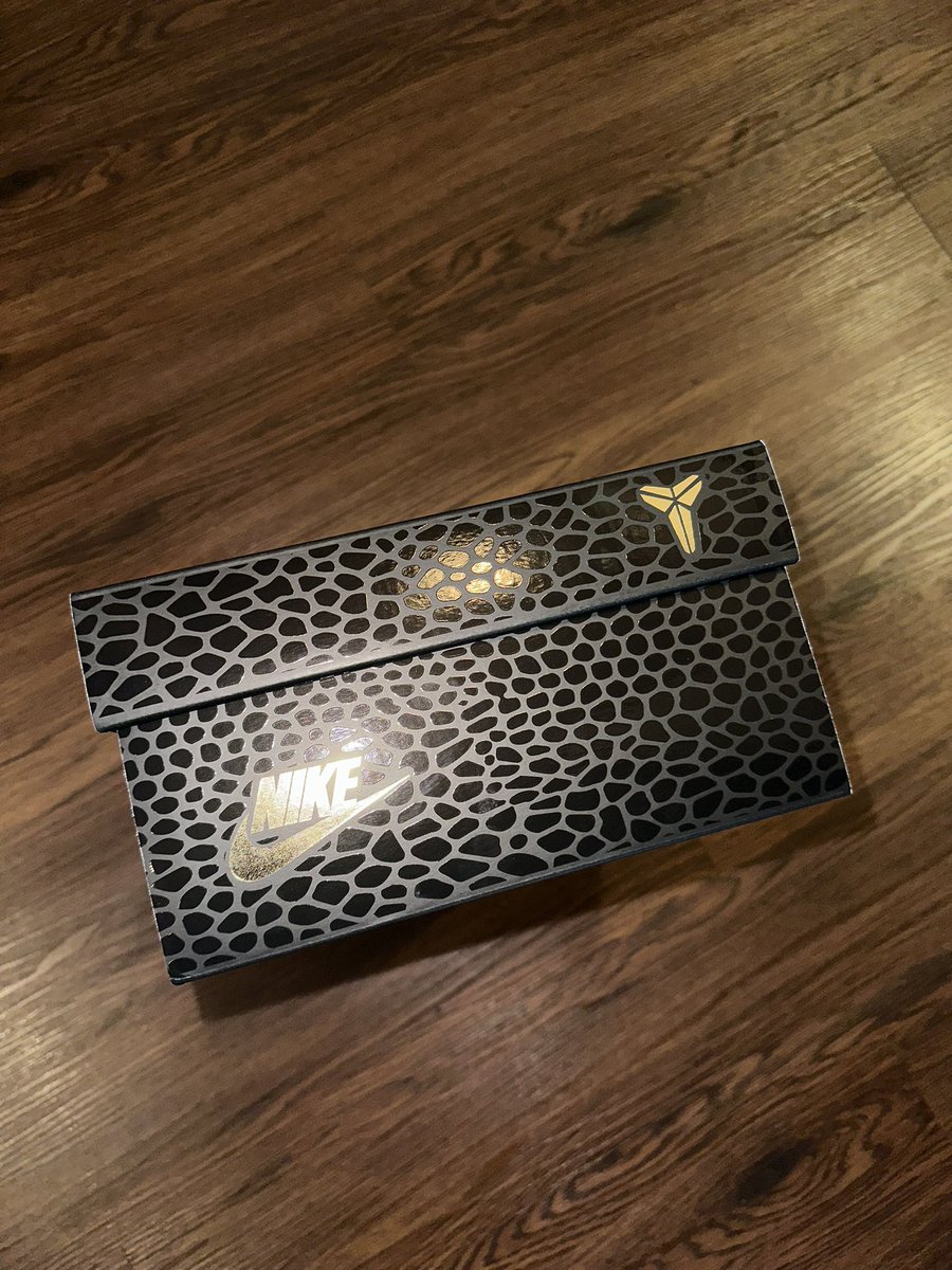 Biz__9's tweet image. Landed Tuesday, finally unboxed them👀