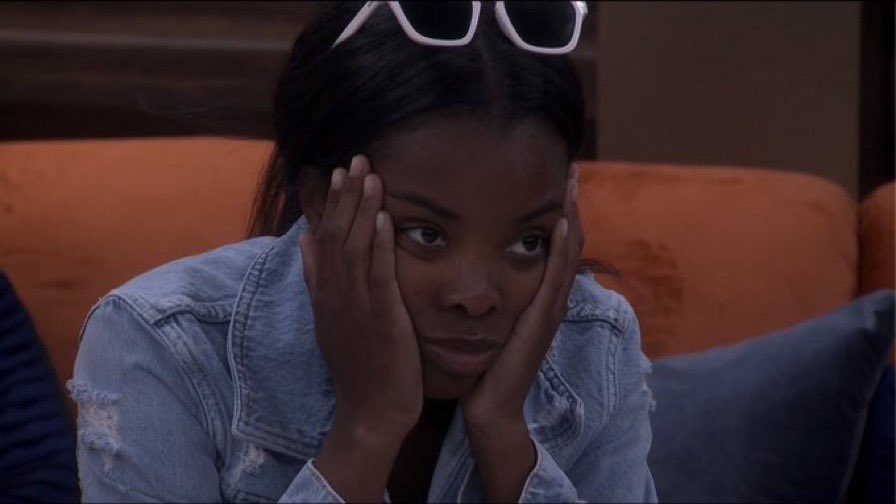 yoaveragemo's tweet image. Vince don’t give that girl any more names cause it’s going to confuse her even more and we ain’t going to get anywhere #bb27