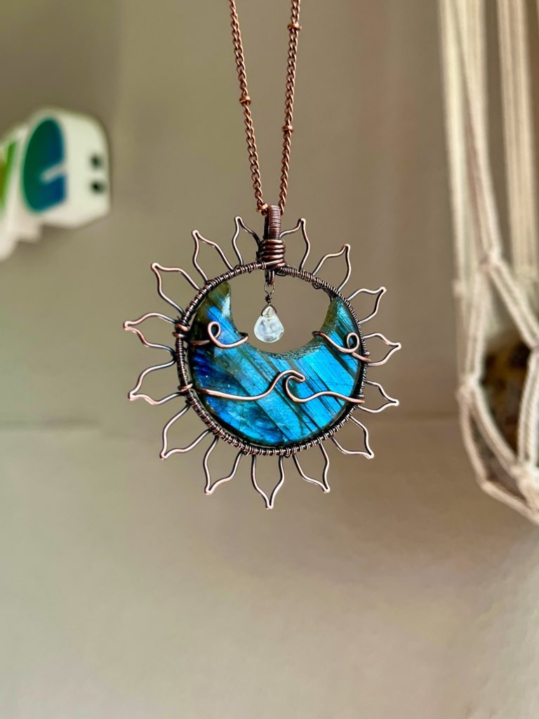 heidiswrapss's tweet image. The last piece i’ll be adding today! Labradorite moon/sun &amp;amp; wave pendant. I added the little moonstone to mimic a drop of water. 🌊🌙