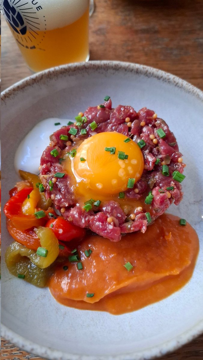 ArthurDDent's tweet image. You know I love cooking 鈽猴笍 but having food here 馃嚝馃嚪 is amazing 馃グ