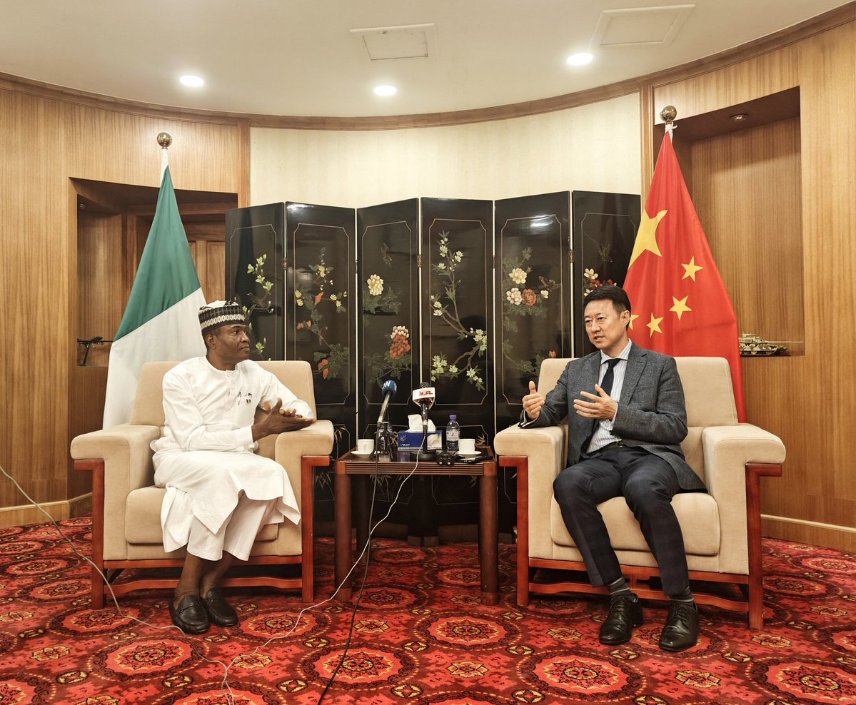 YDunhai's tweet image. Great meeting with Mr. Jibrin Baba Ndace, DG/CEO of Voice of Nigeria, at my Embassy @JNdace @voiceofnigeria. Thriving China-Nigeria practical cooperation & people-to-people ties! We look forward to working together to advance the Global Civilization Initiative & boost cooperation…