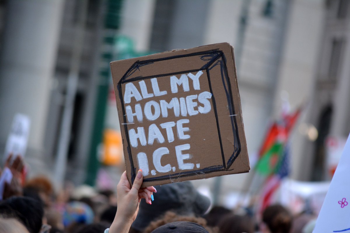 PNS_News's tweet image. Therapists are stepping up to help undocumented students deal with the pervasive fear created by the Trump administration&apos;s ongoing ICE raids.

pnsne.ws/3Uaz965