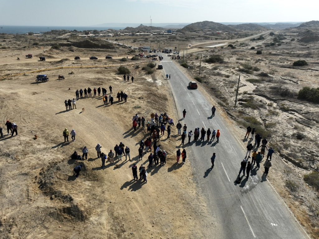 🚨Piura: Lobitos inició paro por incumplimientos tras derrame de petróleo▶️ actualidadambiental.pe/piura-lobitos-…

La comunidad reclama falta en los acuerdos tras el derrame de diciembre de 2024 y expresa su preocupación por un nuevo incidente ocurrido este mes.