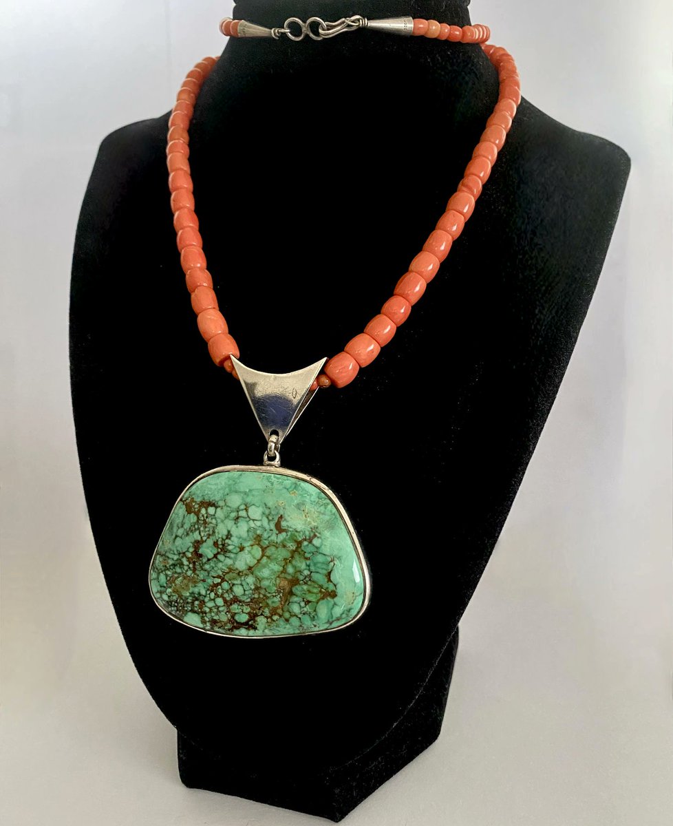 martysatticauc1's tweet image. Vintage Artisan Ray Morton Turquoise Pendant Framed in Sterling Presented on Graduated Coral Necklace, Southwestern "Whirling Wind" Necklace
etsy.com/listing/183229…