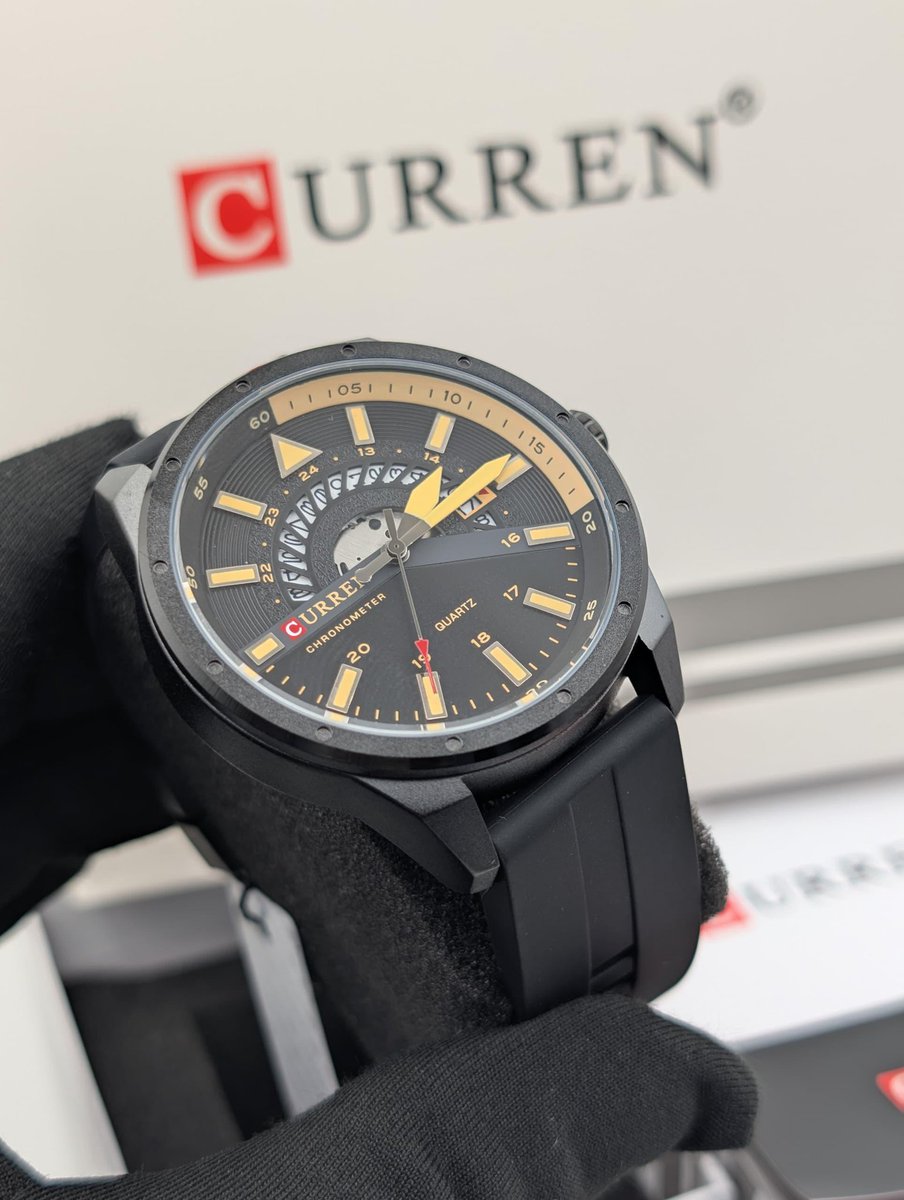 big_damola's tweet image. Quality rubber strap wristwatch available as seen
🏷️35,000 naira
Comes in a well packaged box and bag
Nationwide delivery 🚚
Kindly send a dm to order