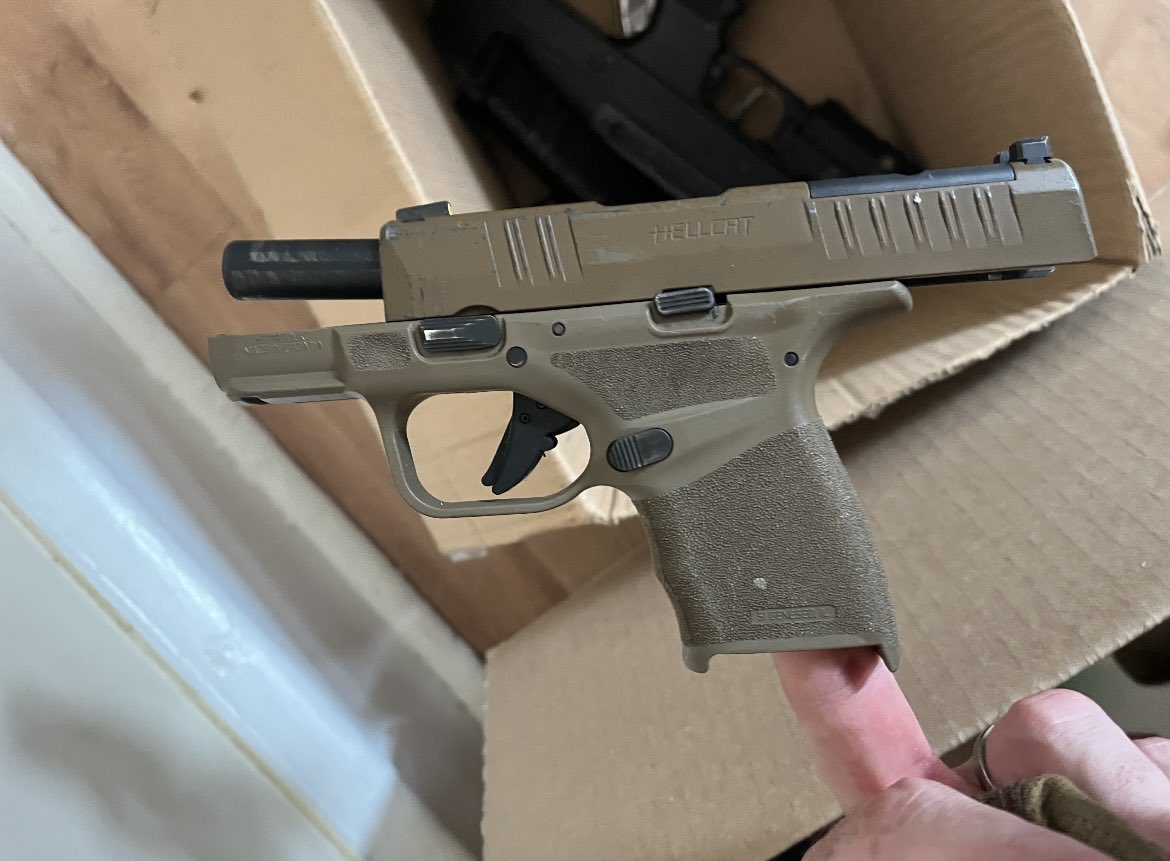 Another good day for the DEA Philadelphia Field Division - getting guns and fentanyl off the streets. <a href="/DEAHQ/">DEA HQ</a>