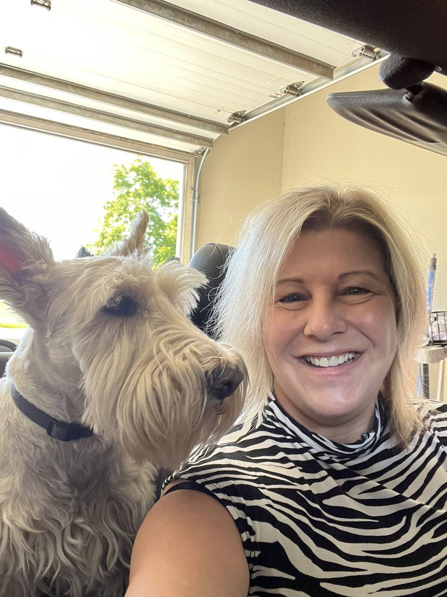 Michelle Warren tweet media