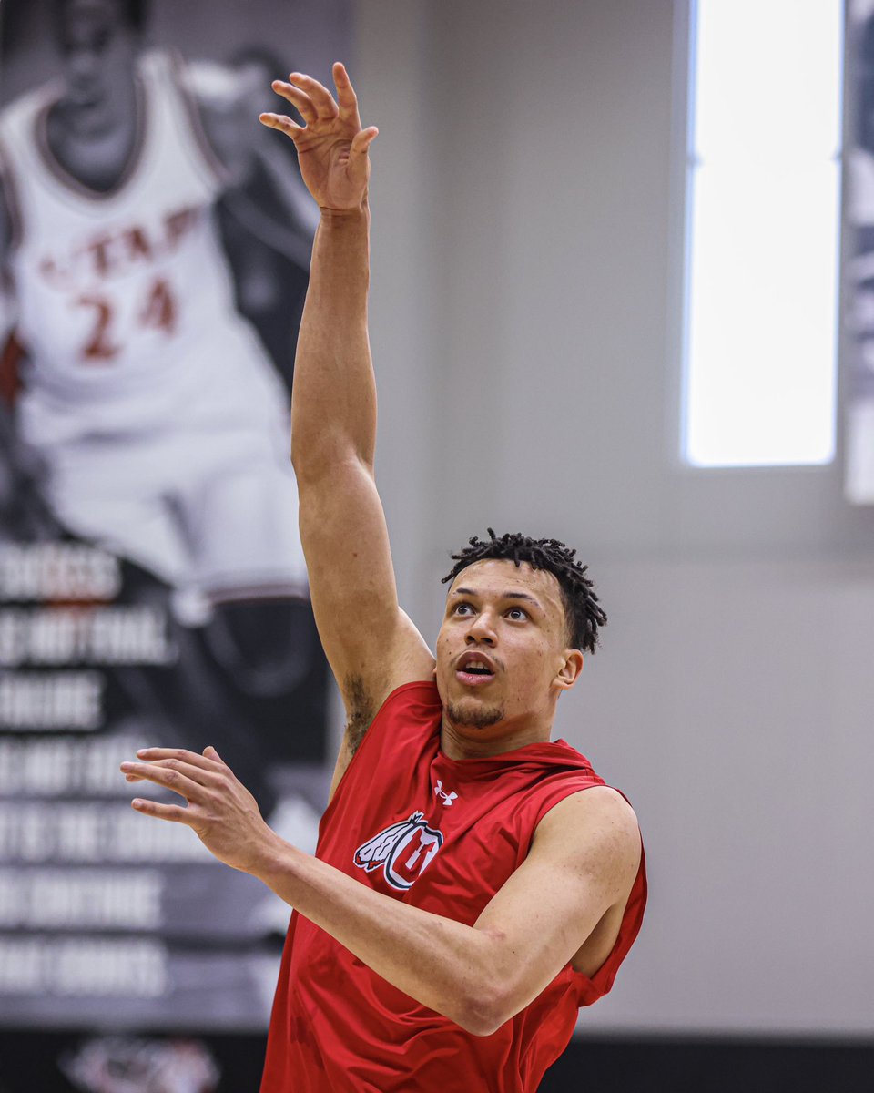 UtahMBB's tweet image. Gettin’ work in with the guys before we hit the weekend!!
#GoUtes