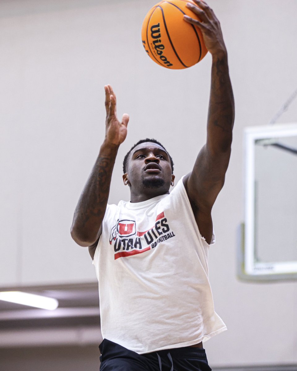 UtahMBB's tweet image. Gettin’ work in with the guys before we hit the weekend!!
#GoUtes