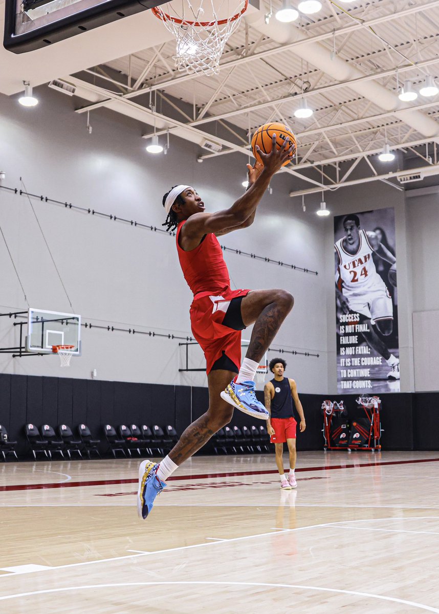 UtahMBB's tweet image. Gettin’ work in with the guys before we hit the weekend!!
#GoUtes