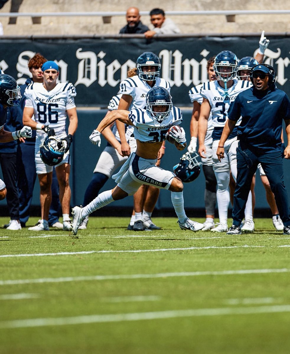 Joe Weiler (@joejweiler) on Twitter photo After a great camp and conversation with <a href="/AustenJacobs/">Coach Jacobs</a> I’m blessed to receive my second Division I offer from the University of San Diego
<a href="/CoachSpencerP/">Spencer Phillips</a> <a href="/GoPacerFootball/">Lakeridge Football</a> <a href="/CoachArtC/">Art Cabalin</a> <a href="/OAPLC/">Onesimus AP Lutu-Clarke</a> <a href="/BrandonHuffman/">Brandon Huffman</a> <a href="/AndrewNemec/">Andrew Nemec</a> After a great camp and conversation with <a href="/AustenJacobs/">Coach Jacobs</a> I’m blessed to receive my second Division I offer from the University of San Diego
<a href="/CoachSpencerP/">Spencer Phillips</a> <a href="/GoPacerFootball/">Lakeridge Football</a> <a href="/CoachArtC/">Art Cabalin</a> <a href="/OAPLC/">Onesimus AP Lutu-Clarke</a> <a href="/BrandonHuffman/">Brandon Huffman</a> <a href="/AndrewNemec/">Andrew Nemec</a>
