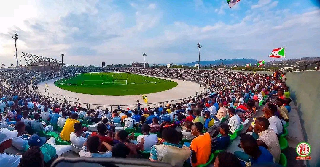 MagazineJimbere's tweet photo. ⚽🏟️ Le Stade Intwari est désormais officiellement homologué par la @CAF_Online pour accueillir des matchs internationaux (catégorie 3) !

📌 Fini la location de stades à l’étranger pour les matchs des
@Intambazacu ou des clubs burundais: la CAF a donné son feu vert à la @BurundiFF, après plusieurs années de rénovation

✍🏼 Les prochaines rencontres qualificatives des équipes nationales aux compétitions internationales se joueront donc au #Burundi, sur la pelouse du Stade Intwari

🥳 Une excellente nouvelle pour les clubs burundais engagés en compétitions africaines cette saison 2025/2026: Aigle Noir, qualifié pour la Ligue des Champions, Flambeau du Centre, engagé en Coupe de la CAF, qui pourront disputer au moins un match (aller ou retour) à domicile, à #Bujumbura