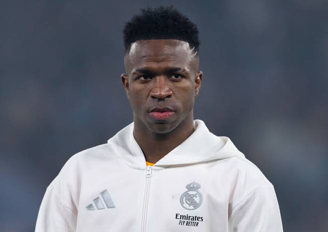 Kylian_PR_'s tweet image. Just a friendly reminder that the best LW in the world plays for real madrid