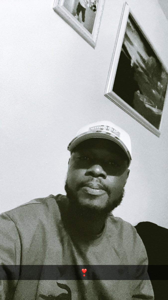 Dapo_illegal's tweet image. 🫠🦇🫧