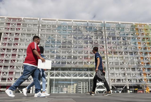 DiarioExtraEc's tweet image. #Ecuador | Reducción de ministerios y despidos en el Gobierno: un analista opina sobre la decisión de Daniel Noboa. ¿Era una medida necesaria? 🤔
Lee este tema acá 👉🏼 ow.ly/x9BX50WvxUO