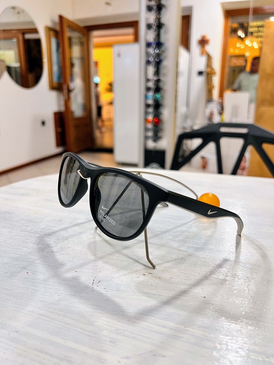 OptikaLuna's tweet photo. 🎾 Umag je u znaku tenisa… i stila!
Savršen spoj sporta, sunca i sunčanih naočala iz Optike Luna. 🕶️☀️
Pronađi model uz koji ćeš i ti igrati u svojoj ligi — na terenu ili izvan njega. 😎
➡️ Posjeti nas tijekom ATP-a!

#optika #naočale #sunčanenaočale #Umag #ATPumag #OptikaLuna https://t.co/RzbgNaDpYd