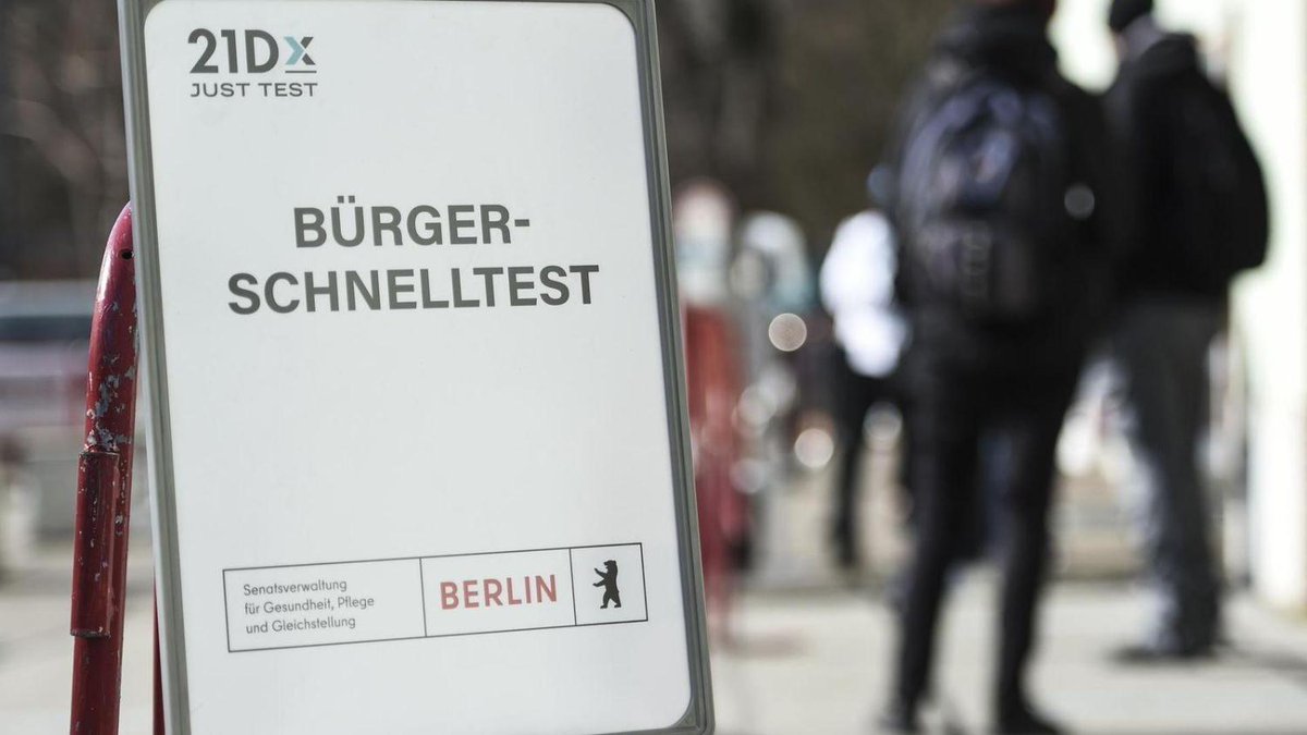 morgenpost's tweet image. Millionenklage gegen Berlin wegen Corona-Testzentren morgenpost.de/berlin/article…