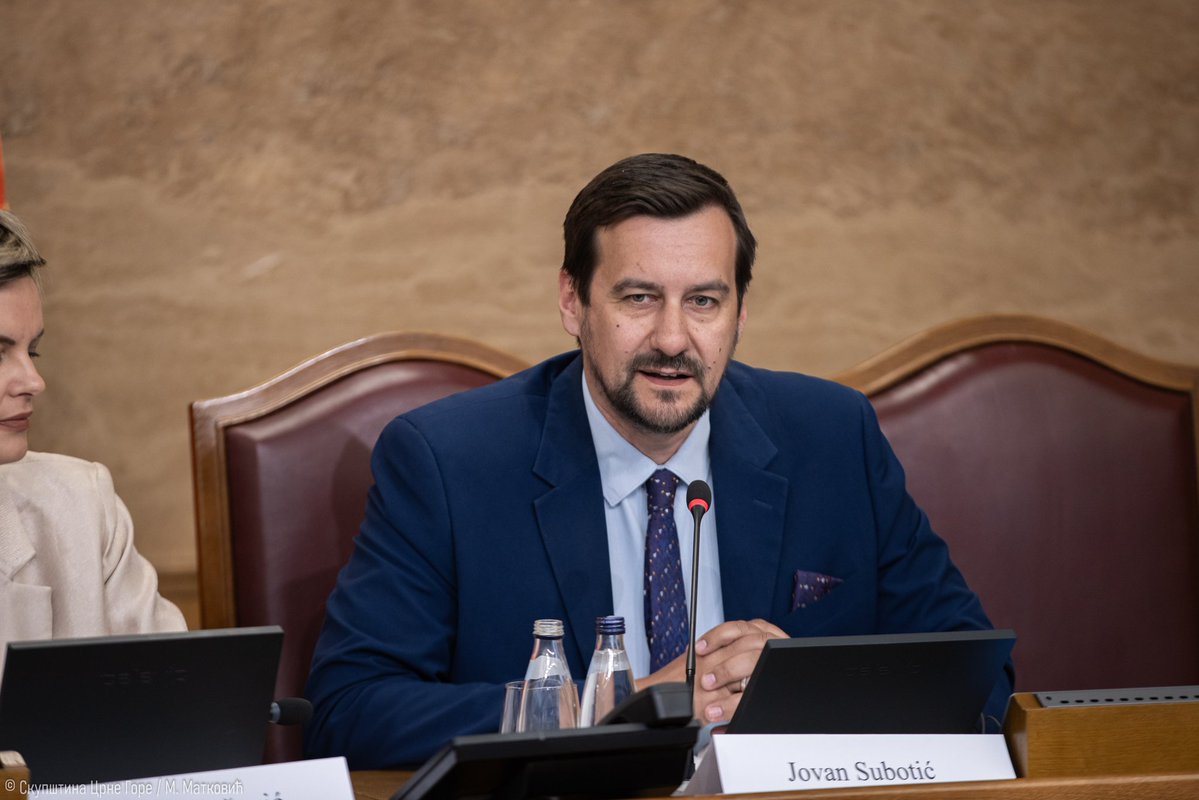 Jovan Subotic (@jsubotic) on Twitter photo Parliament of Montenegro just passed a major electoral reform act:
🔹single date for local elections, 🔹professional Central Electoral Commission,
🔹40% quota for women MPs;
This is a big step towards EU!
I thank <a href="/CarapicVasilije/">Vasilije Čarapić</a> for his leadership in this process! Parliament of Montenegro just passed a major electoral reform act:
🔹single date for local elections, 🔹professional Central Electoral Commission,
🔹40% quota for women MPs;
This is a big step towards EU!
I thank <a href="/CarapicVasilije/">Vasilije Čarapić</a> for his leadership in this process!