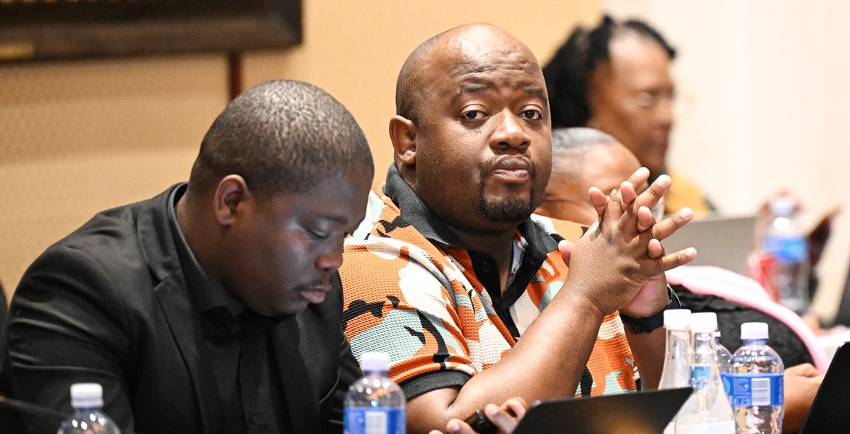 GovernanceClus1's tweet image. IN PICTURES: Parliamentary committees in collaboration with the ⁦@FSLegislature concluded their two-day oversight visit in the Free State. They engaged 23 underperforming municipalities in the province. Photographer: ⁦@PJikelo⁩ / ⁦@ParliamentofRSA⁩