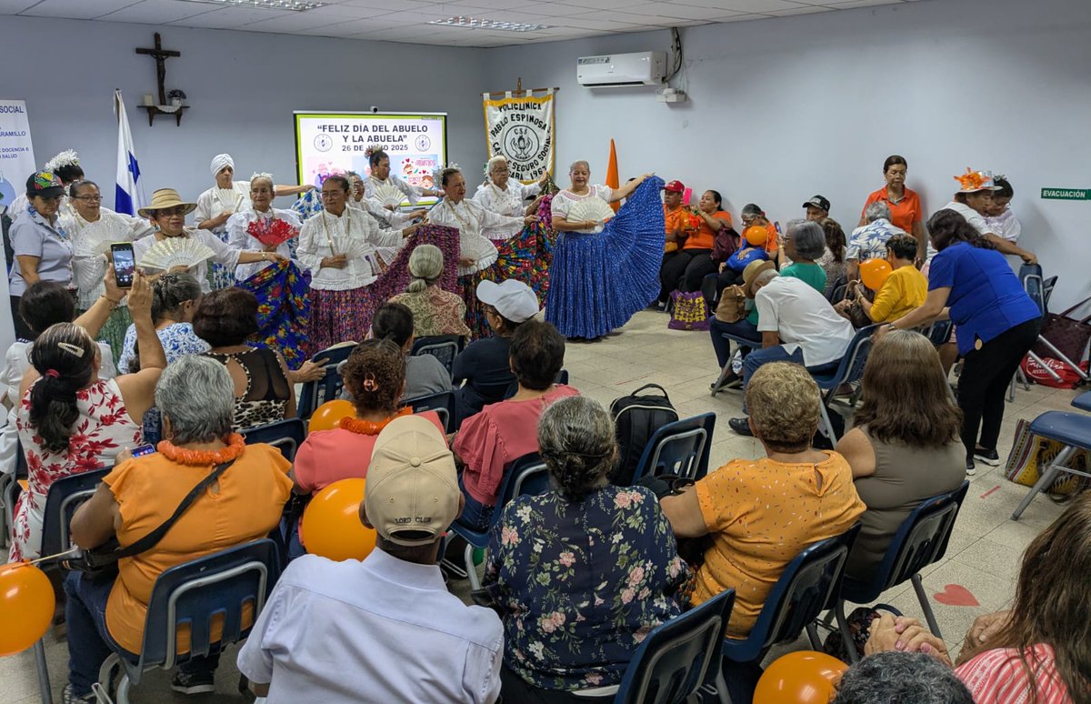 CSSPanama's tweet image. #Chiriquí | El Programa de la Tercera Edad de la Unidades Ejecutoras del Hospital Dionisio Arrocha, las Policlínicas Gustavo A. Ros y Pablo Espinosa Batista de la CSS en Chiriquí celebran el "Día del Abuelo y la Abuela", con diversas actividades: Bailes folclóricos, cantos,…