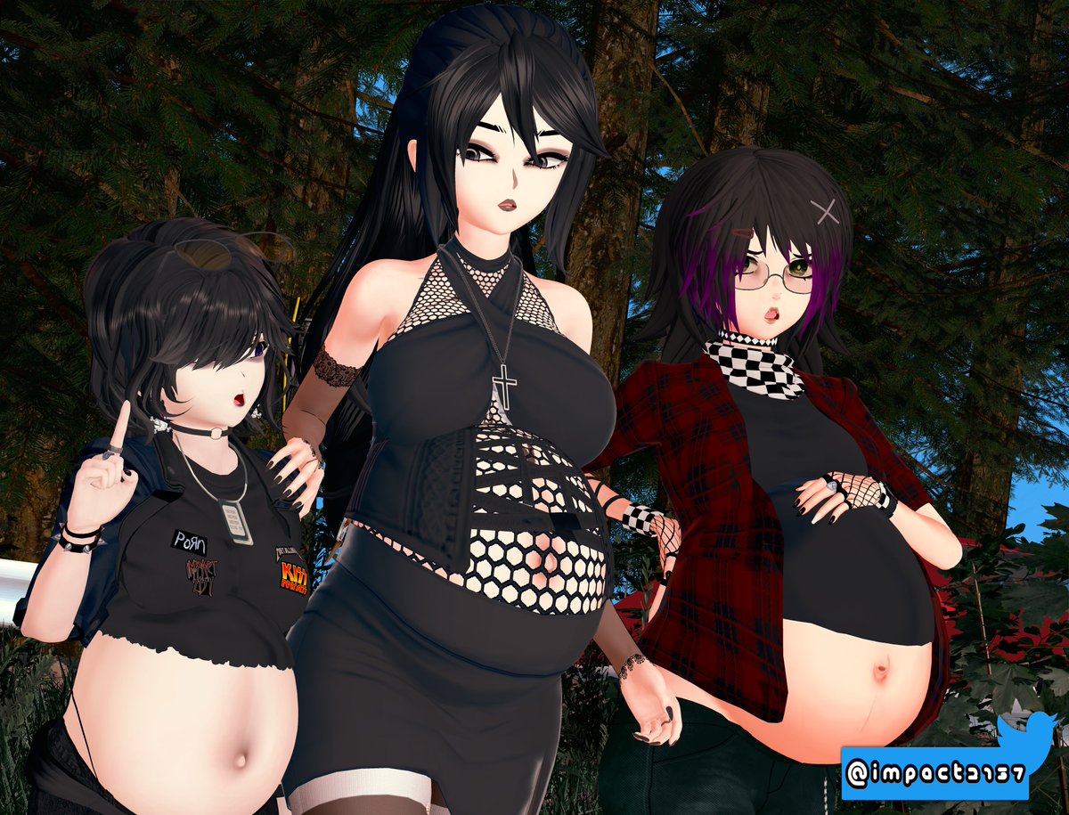 Impact2137's tweet image. Harriet, Juliette and Ashlynn - metalhead, goth and emo - created in collab with my beloved @Helless2137!!! By the way, I'm just finishing up my vacation and heading back to work soon. Fingers crossed I can buy a laptop soon so I can create arts abroad. Hope u like it, see ya! :]