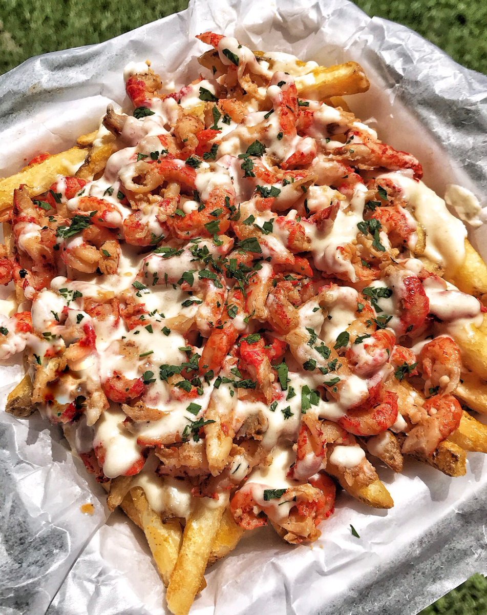 NGBworldwide's tweet image. Lobster Fries so loaded they should come with a seatbelt 🦞🍟🔥 Drippin’ in buttery garlic goodness and stacked to the max — this ain’t your average side dish. Would you demolish this or nah?👇 #LobsterFries #SeafoodCravings #ViralEats #FoodieFavorites