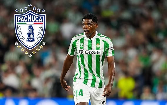 porktendencia's tweet image. "William Carvalho":
Porque informan que sería el nuevo jugador de @Tuzos tras vencer su contrato con el Betis.