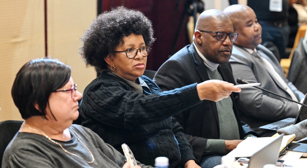 GovernanceClus1's tweet image. IN PICTURES: Parliamentary committees in collaboration with the ⁦@FSLegislature concluded their two-day oversight visit in the Free State. They engaged 23 underperforming municipalities in the province. Photographer: ⁦@PJikelo⁩ / ⁦@ParliamentofRSA⁩