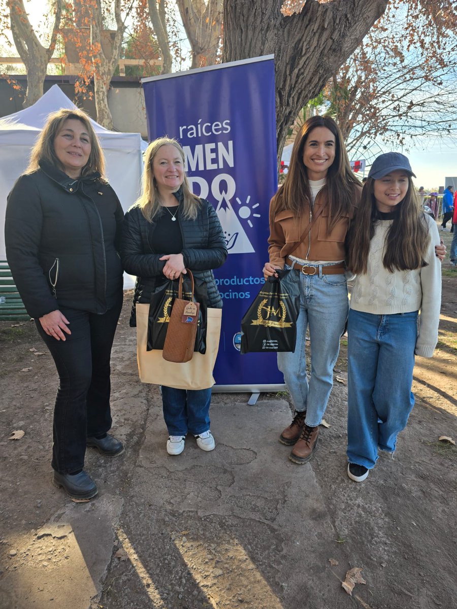 🏆Bajo el sol radiante del Hipódromo provincial, productores mendocinos se hicieron presentes en el 70° Campeonato Provincial de Turf en honor al Santo Patrono Santiago.