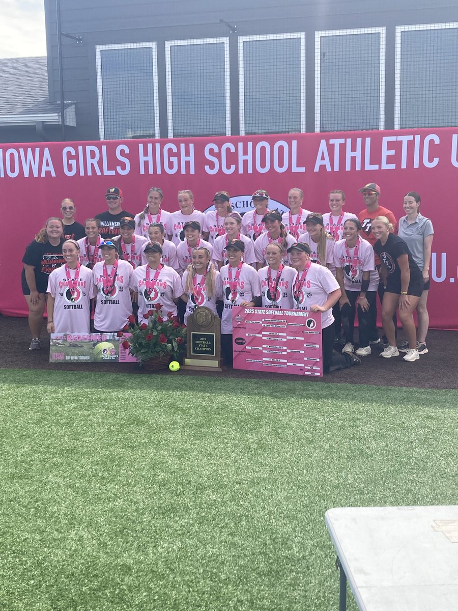 Raiders with their hardware. #iahssb