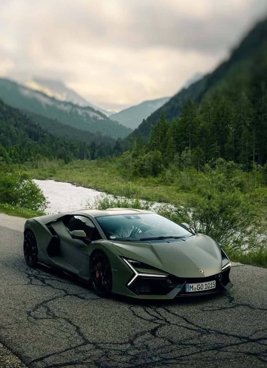 FullT95's tweet image. Lamborghini Revuelto🔥