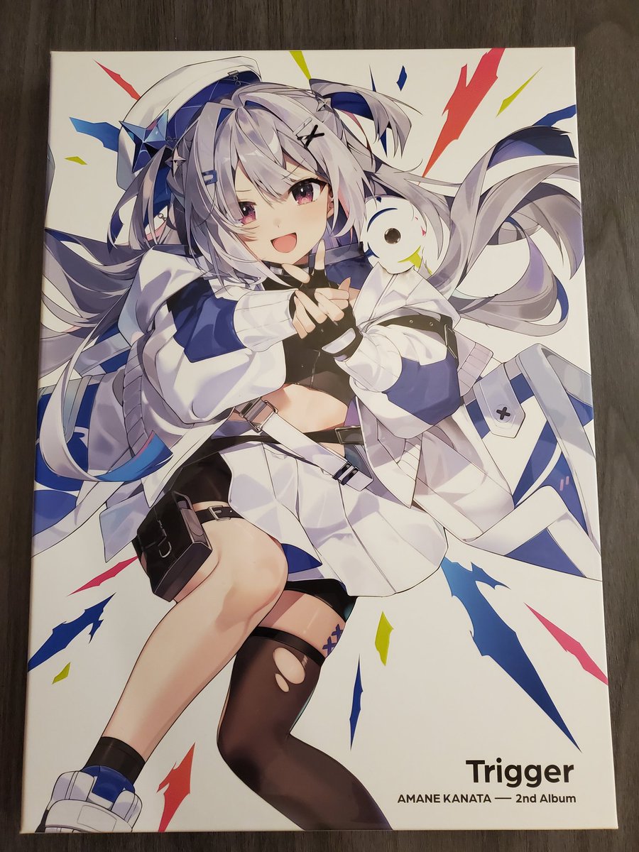 AComfyPanda's tweet image. Kanata's 2nd album Trigger arrived! I'm so excited to listen to it digitally and physically now! All of the extras in the limited set are really fun, and her training notebook shows how passionate she is! Kanata love! #撃ち抜けかなた
