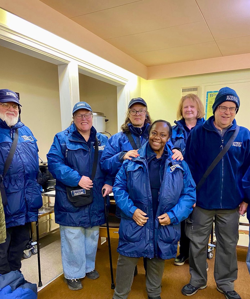 We have a triple bill this weekend with 3 patrols.  The Pay Day Friday team are out tonight, then we have a daytime and night time patrol tomorrow.  

Wishing everyone involved a great patrol!

Have a blessed weekend all!

🤗🤩🧢❤️

#staysafe 

#welovekettering