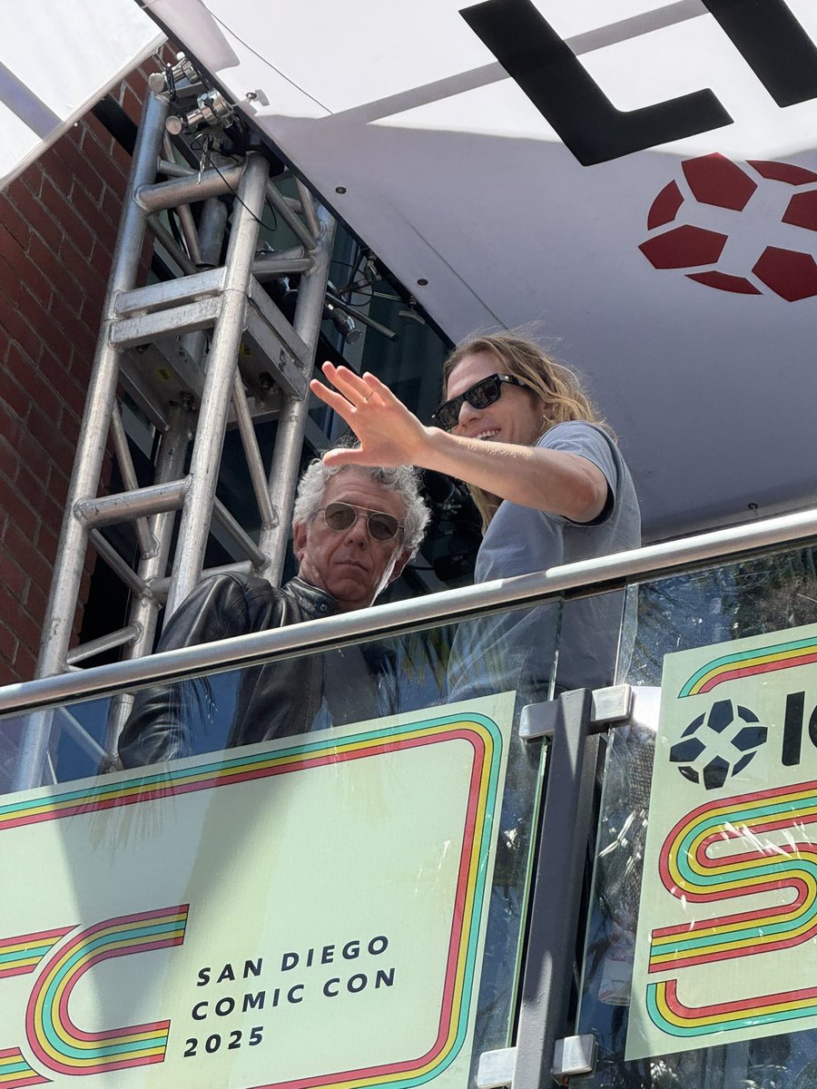 caitfc's tweet image. PRETTY GIRL