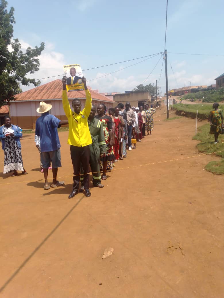 kumakech_sam's tweet image. Thursday 24th July 2025 L.C.V Zombo District NRM Primary election 2026-2031 aftermath in my village- Anyong Village-Central ward - Paidha Town Council- Okoro constituency-Zombo District.
Congratulations Hon.Oyulu James Oruna
@OyuluPatrick @desmondopio @Stevelipseyolwe