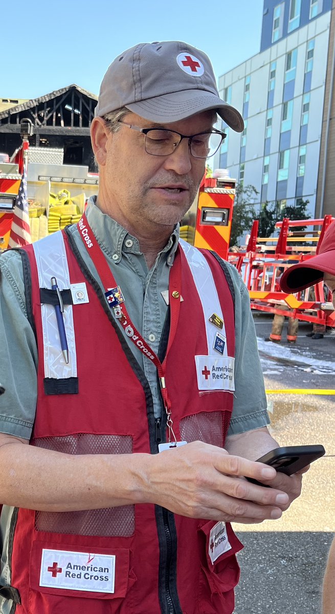 RedCrossCasc's tweet image. In the midst of our wildfire season, our Disaster Action Teams are still responding every day to individual home fires.
In just one day, volunteer John Sheehan responded to 3 disasters affecting 17 people and 8 pets. He says "seeing people who've lost their homes feel relieved…