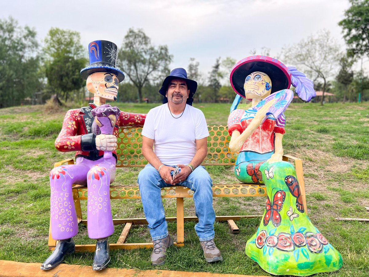 SEDEMA_CDMX's tweet image. ♻️ Este fin de semana el Reciclatrón llega al Bosque de San Juan de Aragón y es la oportunidad perfecta para deshacerte responsablemente de tus residuos electrónicos y eléctricos.
Y ya que andas por allá…
💀 Recorre la impresionante exposición de @mexicraneos
📍¡La entrada es…